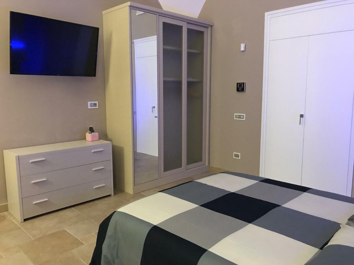 Oroverde B&B Trani Ngoại thất bức ảnh